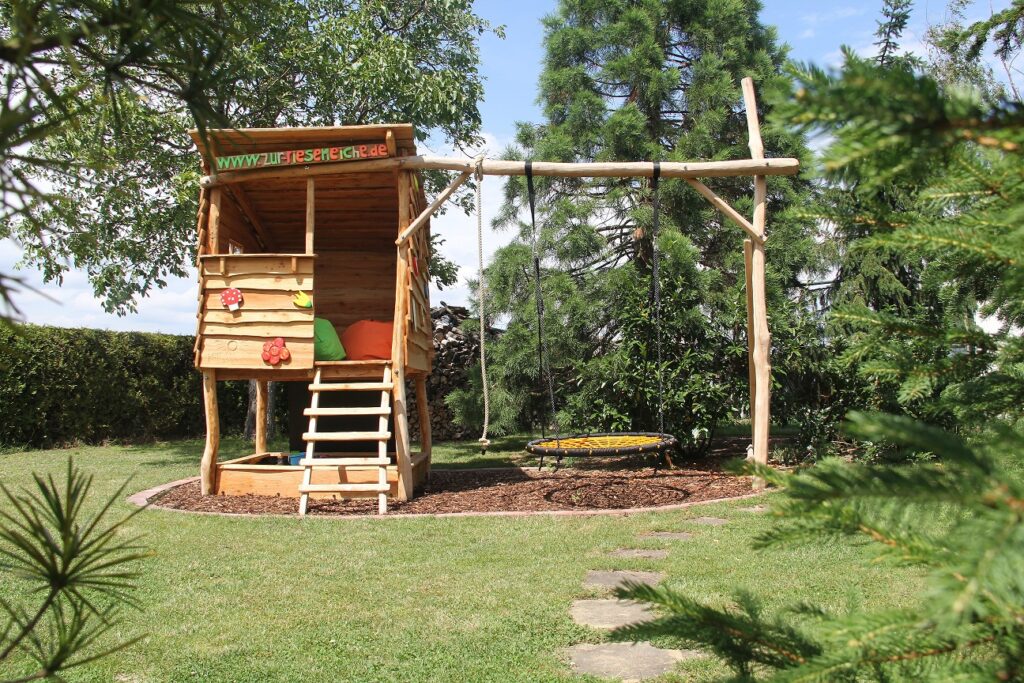 Spielplatz im Garten